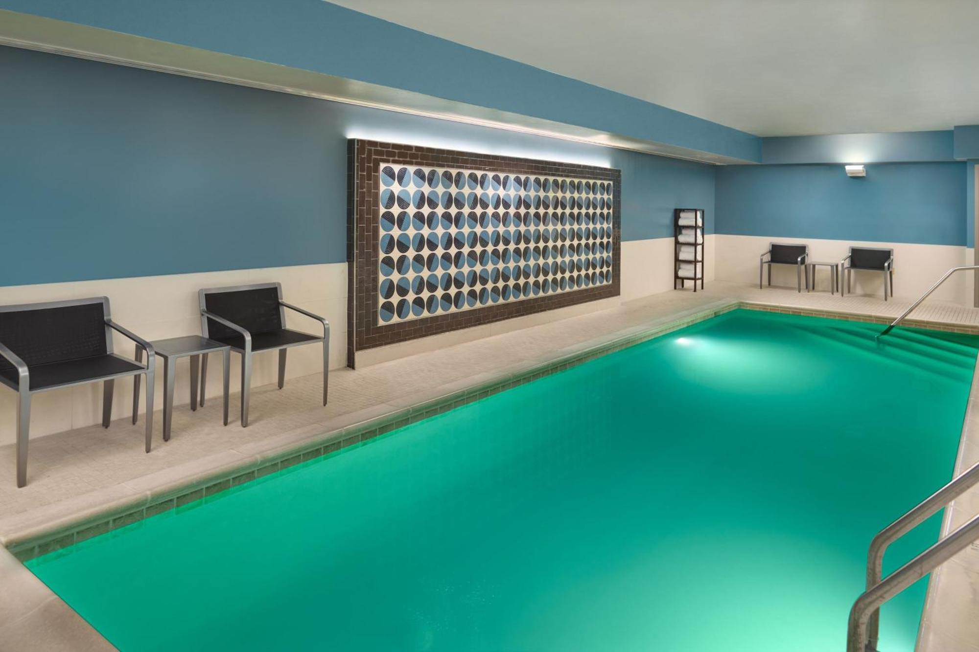 Courtyard By Marriott Washington, D.C./Foggy Bottom Hotel Eksteriør billede