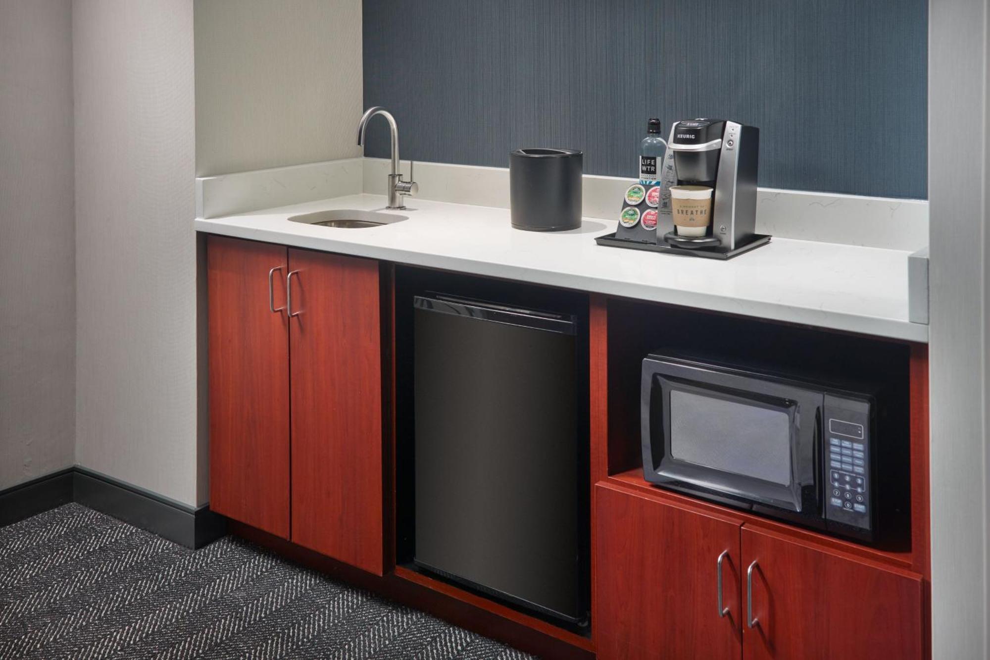 Courtyard By Marriott Washington, D.C./Foggy Bottom Hotel Eksteriør billede