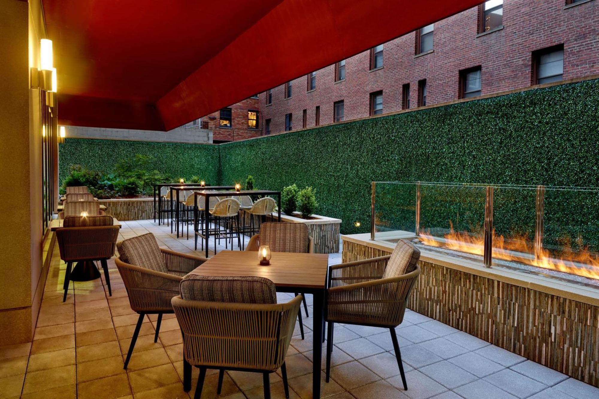 Courtyard By Marriott Washington, D.C./Foggy Bottom Hotel Eksteriør billede