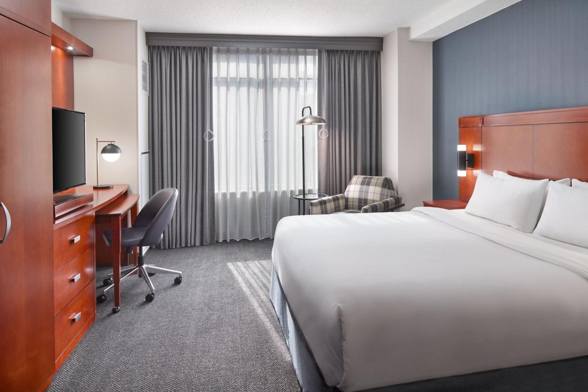 Courtyard By Marriott Washington, D.C./Foggy Bottom Hotel Eksteriør billede